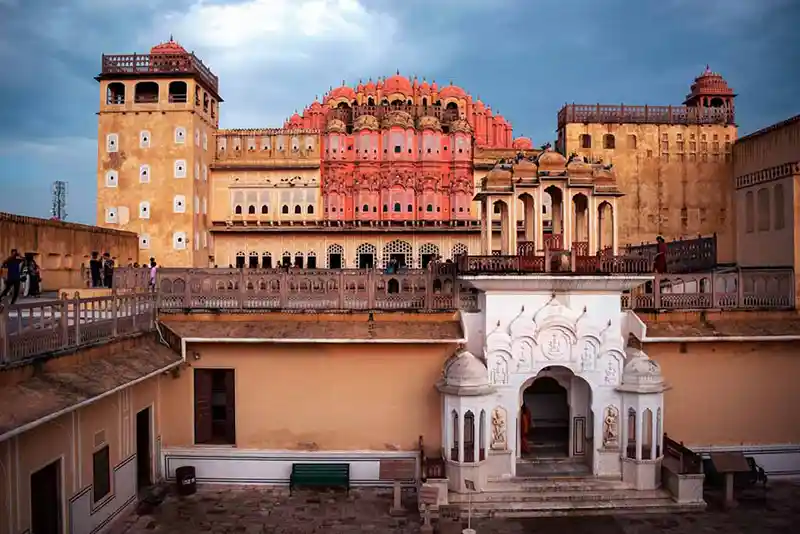top 10 tourist attractions in india
