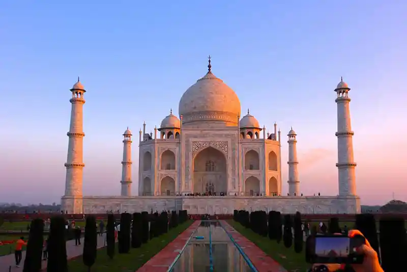top 10 tourist attractions in india