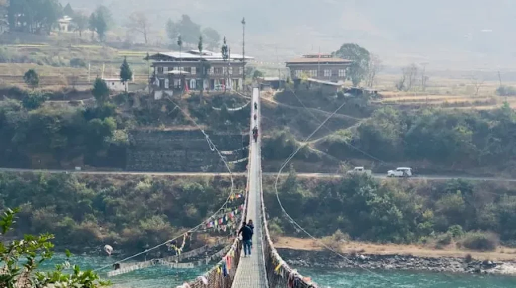bhutan hiking tours
